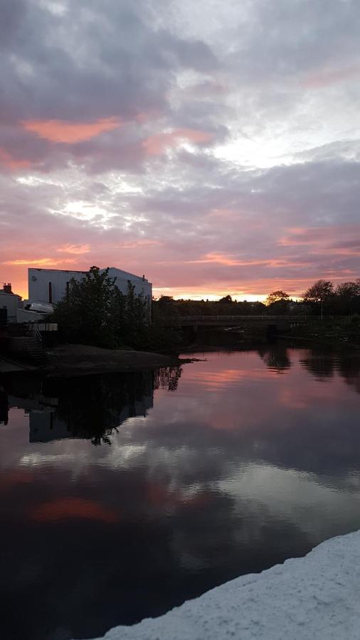 Stunning Riverside Town House With Views Ayrshire Girvan Dış mekan fotoğraf