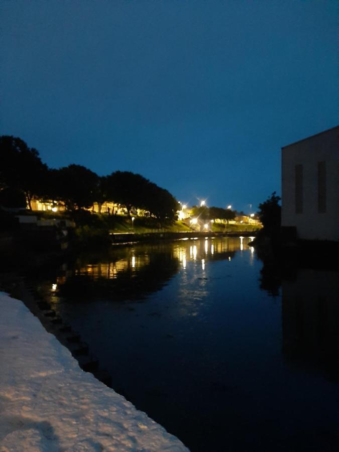 Stunning Riverside Town House With Views Ayrshire Girvan Dış mekan fotoğraf